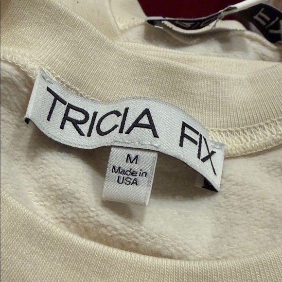 NWOT Tricia Fix Exclusive Denim & Kantha Patchwork Crewneck Sweatshirt in Ivory - Picture 6 of 8